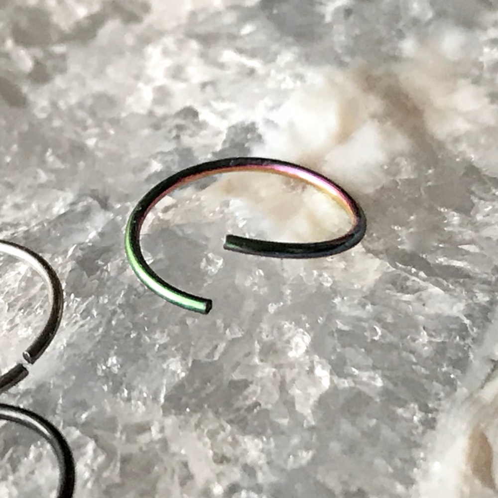 5 Seamless Nose Hoops Bendable Surgical Steel - Picture 7 of 8
